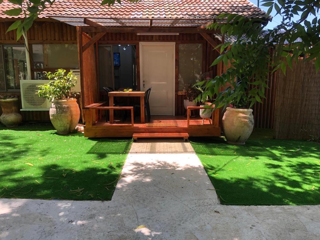 איתן בקתות עץ Eitan Wood Cabins Resort Sede Eli'ezer Exterior photo